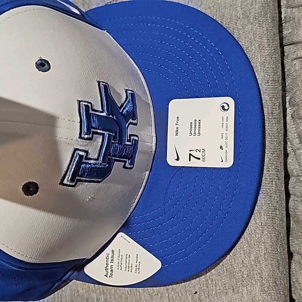 Nike hat